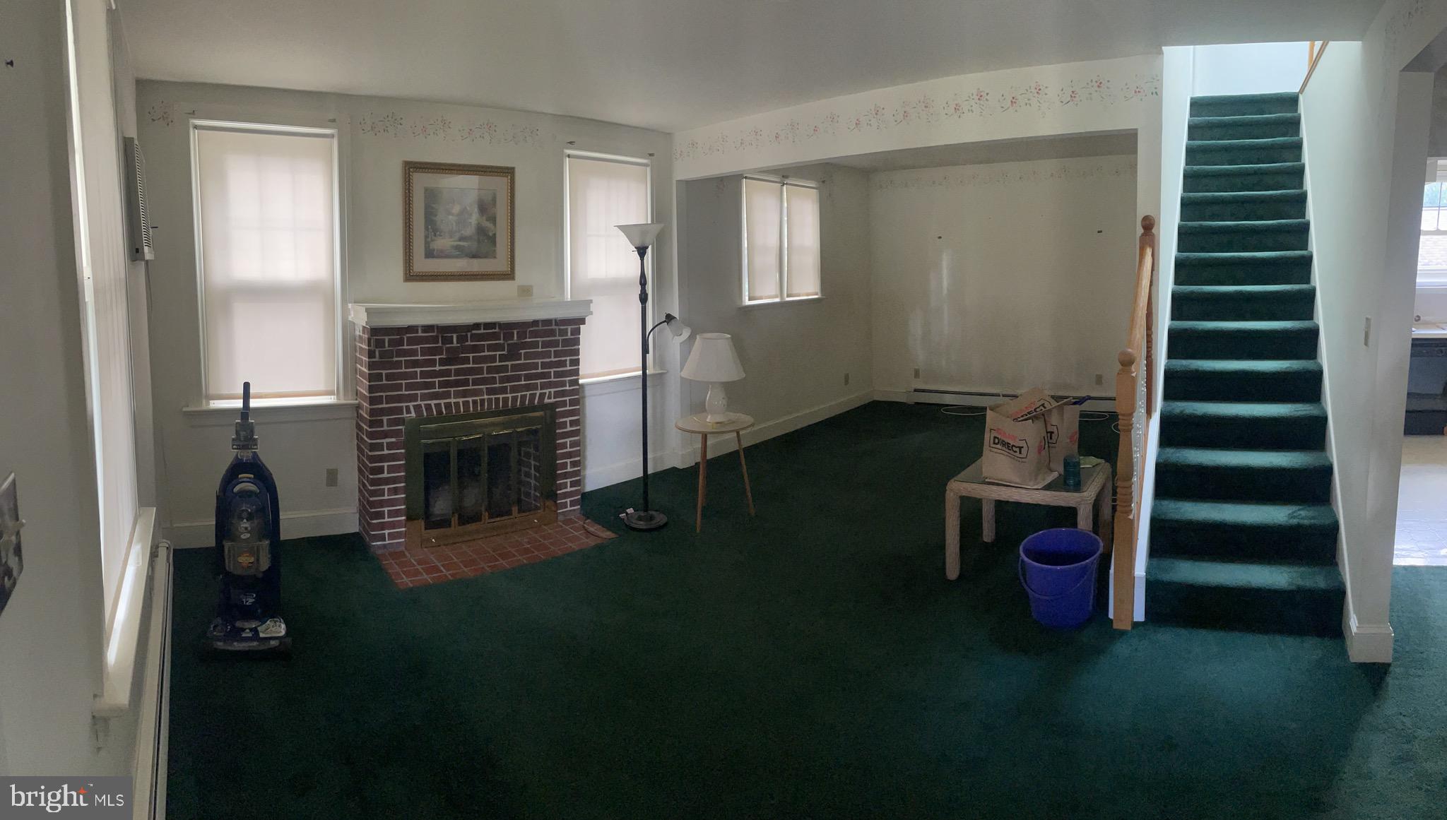 8314 Rising Sun Avenue Philadelphia, PA 19111 - Photo 4 of 23 Living Area to Left Second Angle