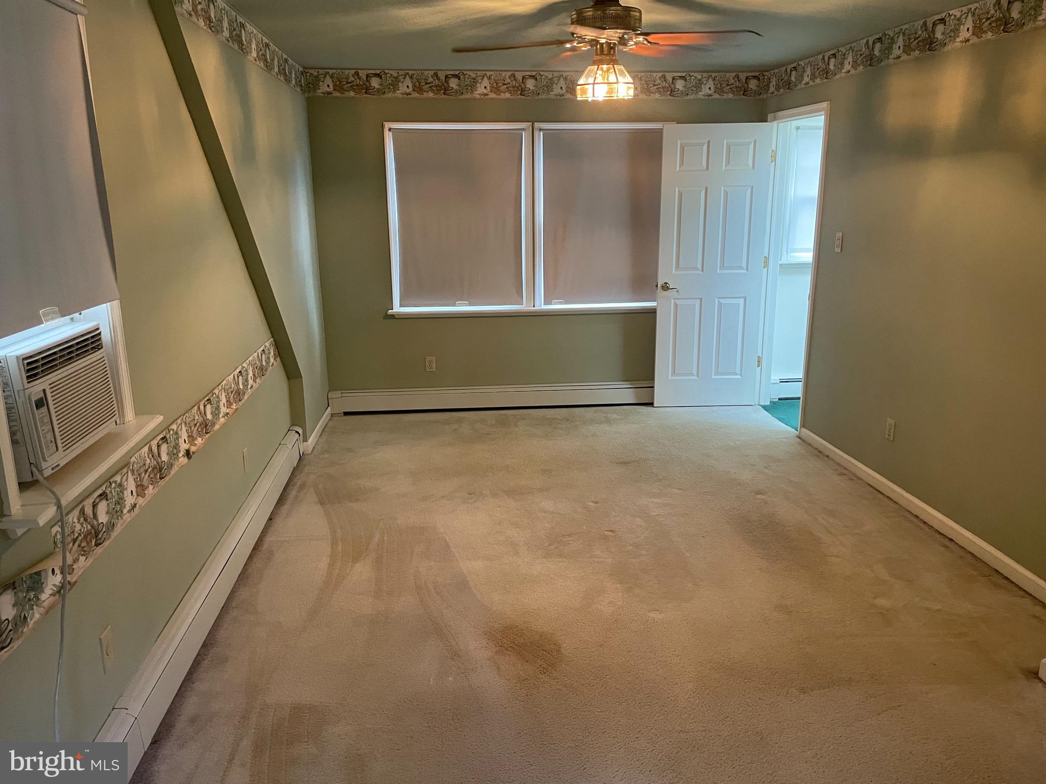 8314 Rising Sun Avenue Philadelphia, PA 19111 - Photo 10 of 23 Master Bed Room (From Wall)