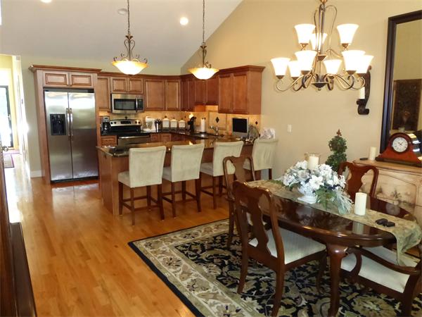 9 Beech Hill Road, Unit 2 West Springfield, MA 01089 - Photo 4 of 14 Gallery Image 4