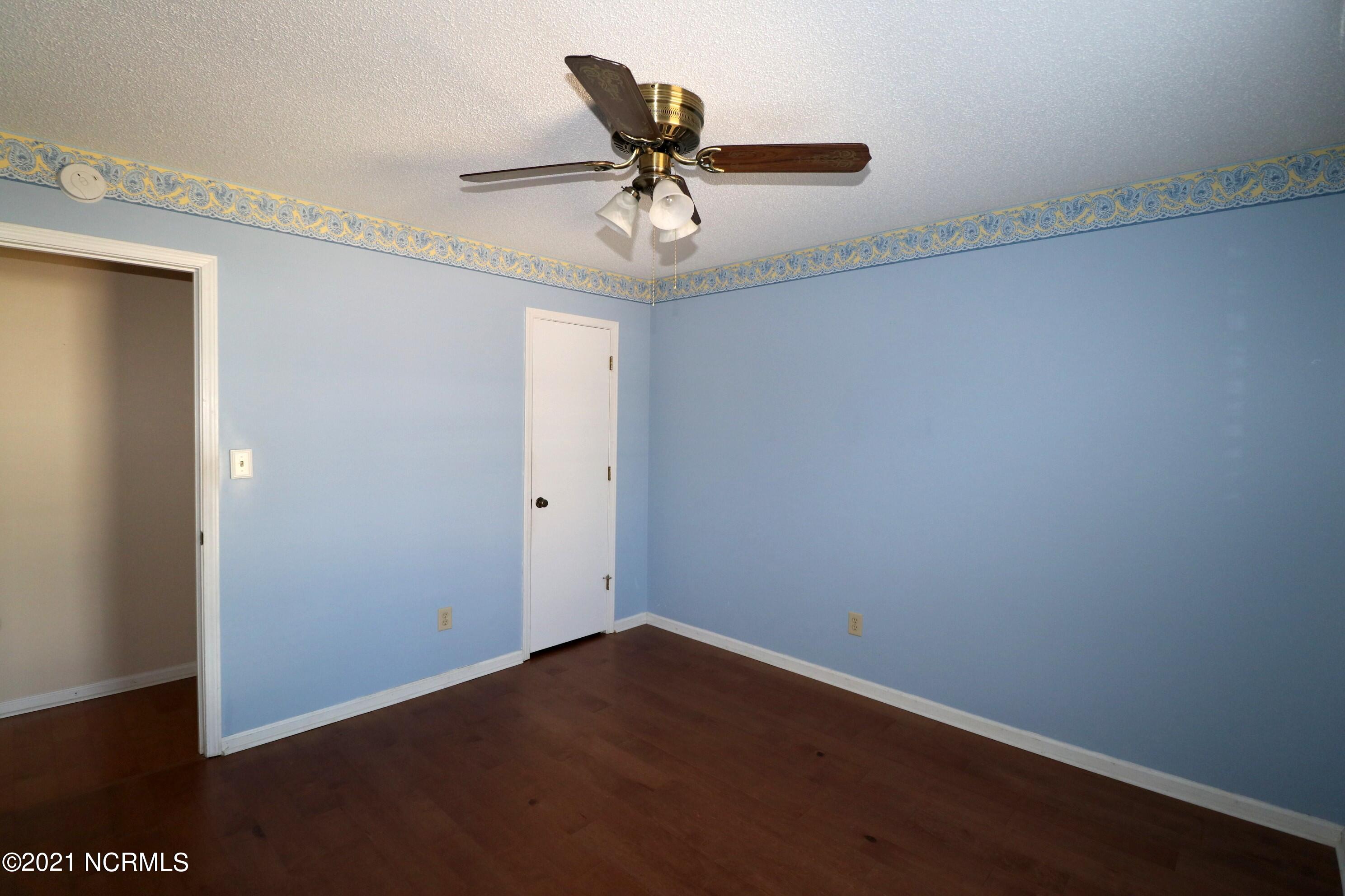 90 Sterling Road Jacksonville, NC 28546 - Photo 21 of 37 Bedroom 4