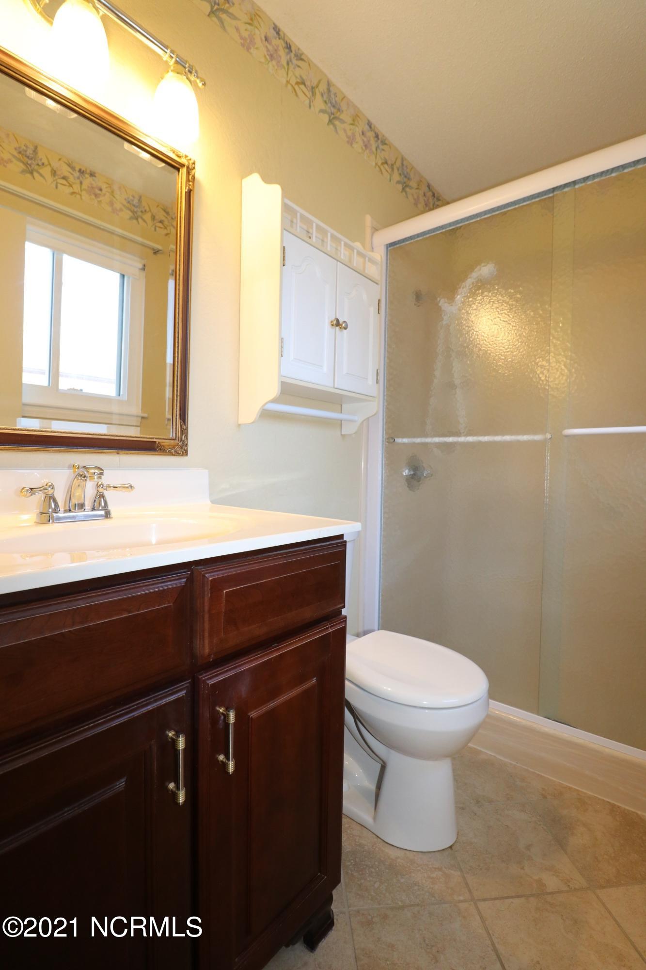 90 Sterling Road Jacksonville, NC 28546 - Photo 30 of 37 Master Bathroom