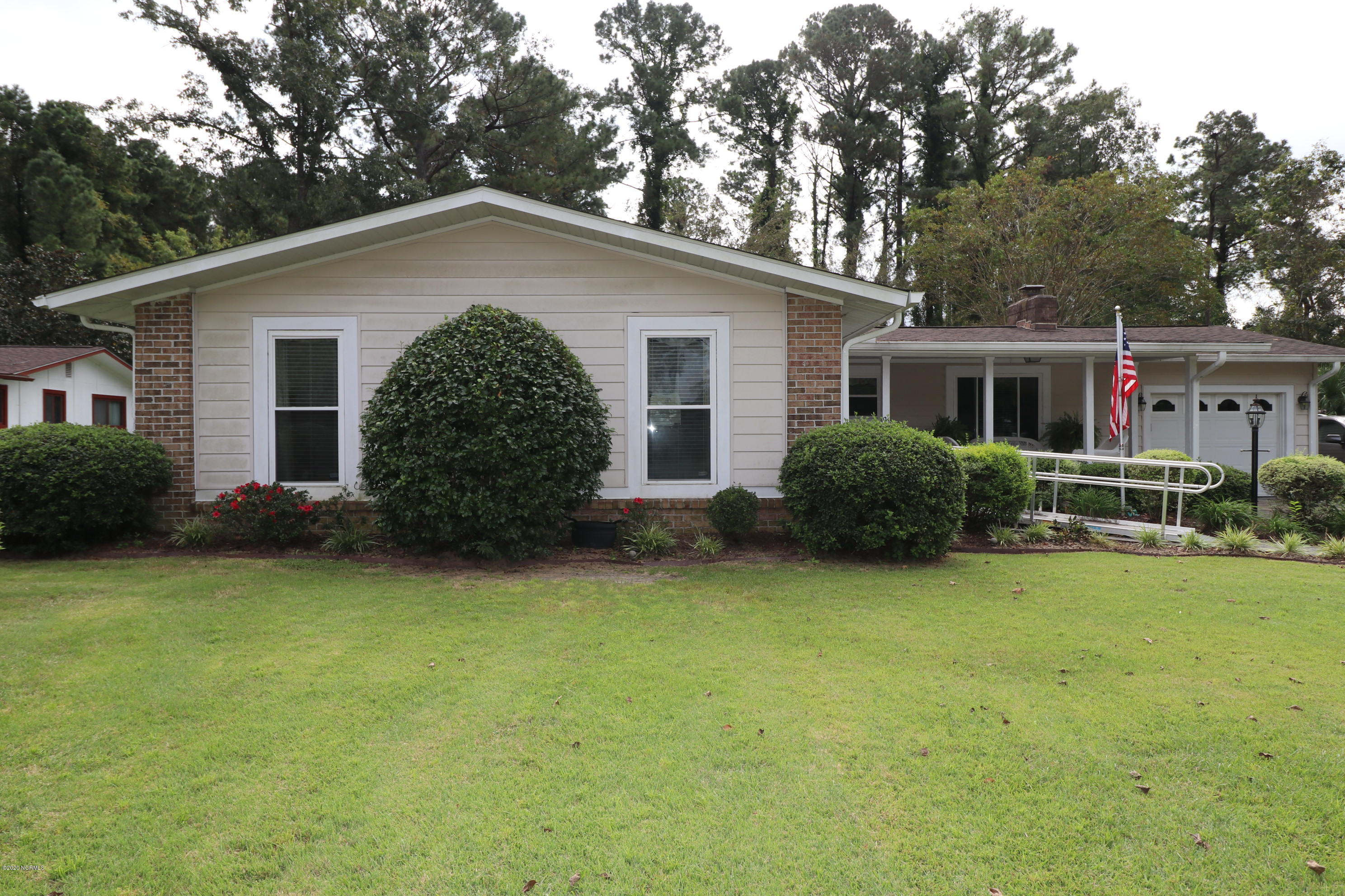 90 Sterling Road Jacksonville, NC 28546 - Photo 3 of 37 IMG_4768