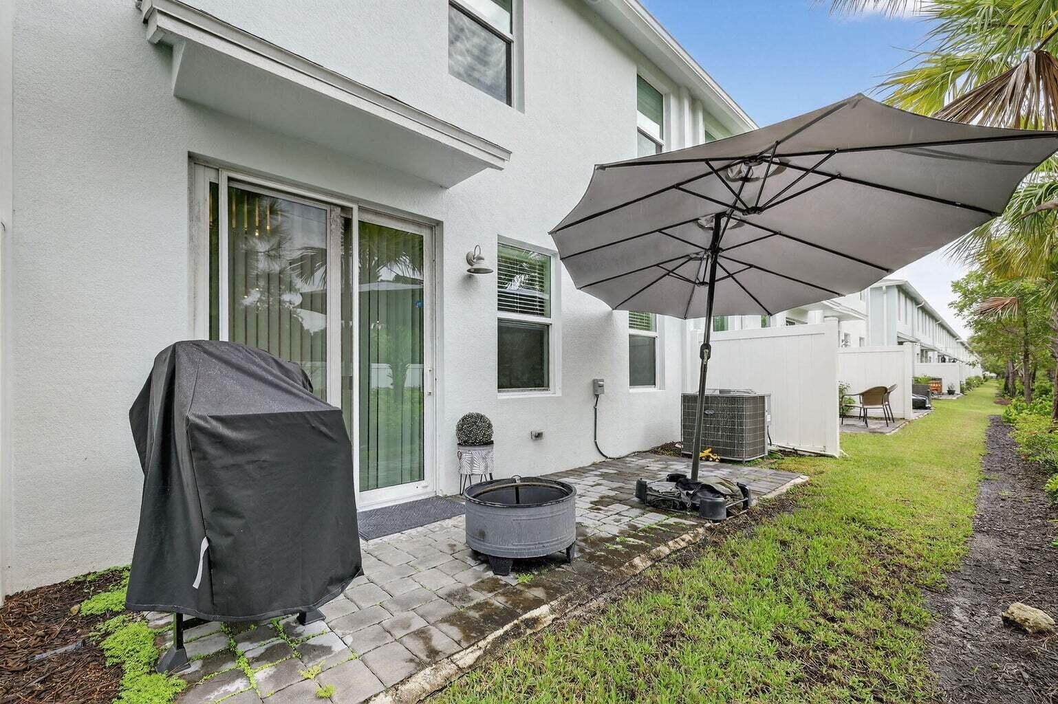 5652 Southeast Edgewater Circle Stuart, FL 34997 - Photo 28 of 30 20251003160850414421000000-o