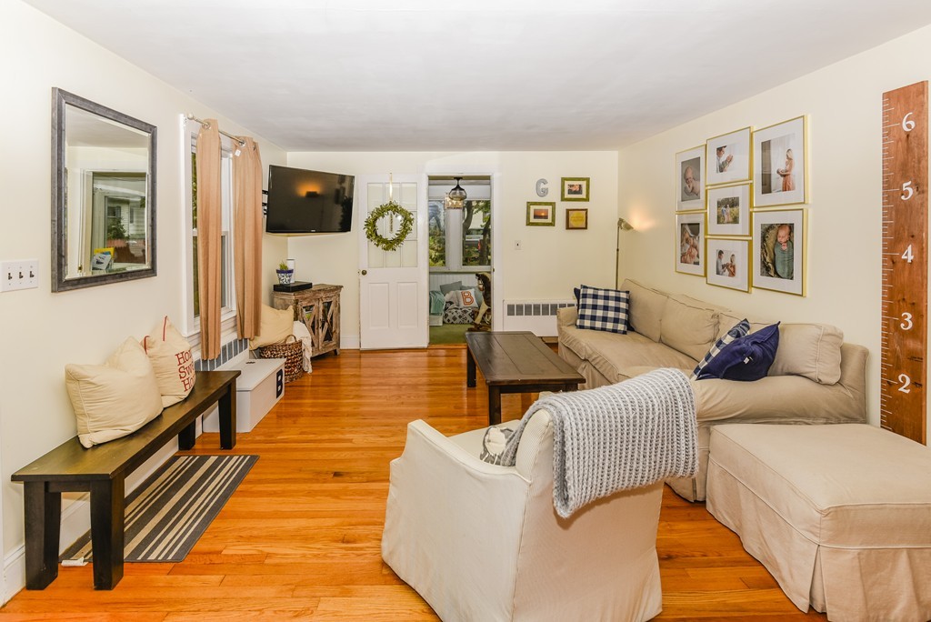 3 Donnell Road Walpole, MA 02032 - Photo 3 of 17