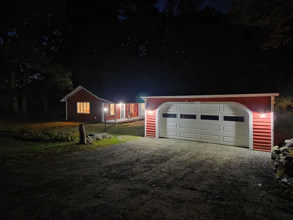 $349,000 | 329 Dame Hill Road, Orford, NH 03777