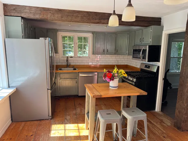 $349,000 | 329 Dame Hill Road, Orford, NH 03777