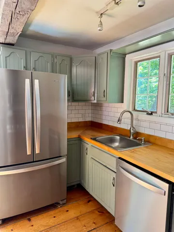 $349,000 | 329 Dame Hill Road, Orford, NH 03777