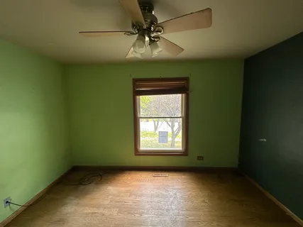 $254,000 | 863 Pleasant Street, Woodstock, IL 60098