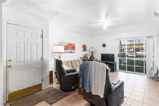 $165,000 | 3550 Bay Sands Drive, Unit 1101, Laughlin, NV 89029