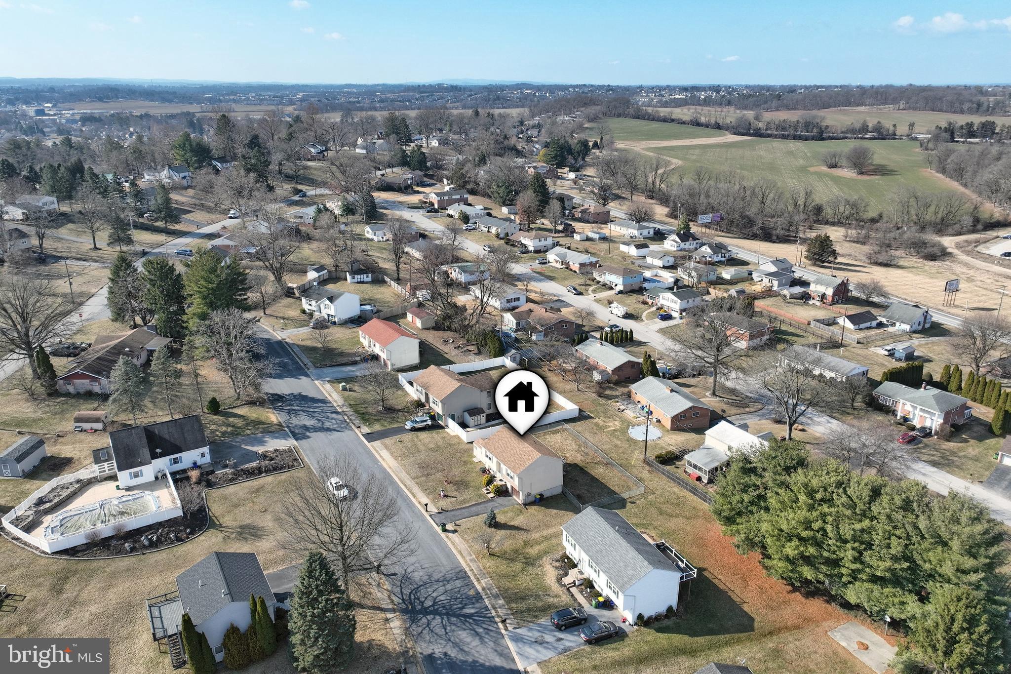 225 Edinburgh Road York, PA 17406 - Photo 37 of 40 an aerial view of a city with lots of residential buildings