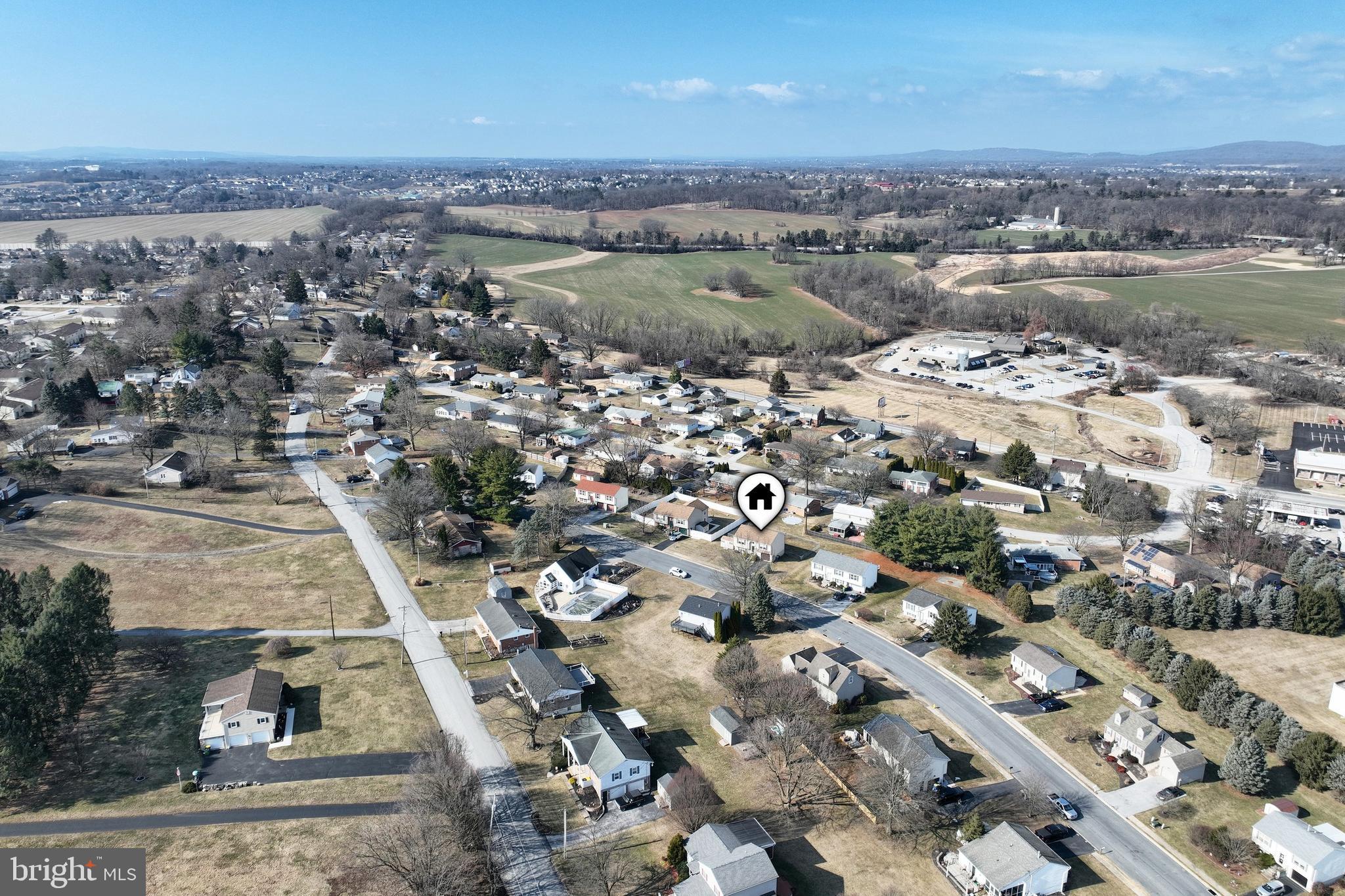 225 Edinburgh Road York, PA 17406 - Photo 39 of 40 an aerial view of multiple house