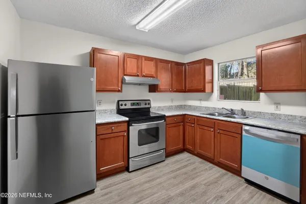 $239,990 | 10986 Traci Lynn Drive, Jacksonville, FL 32218