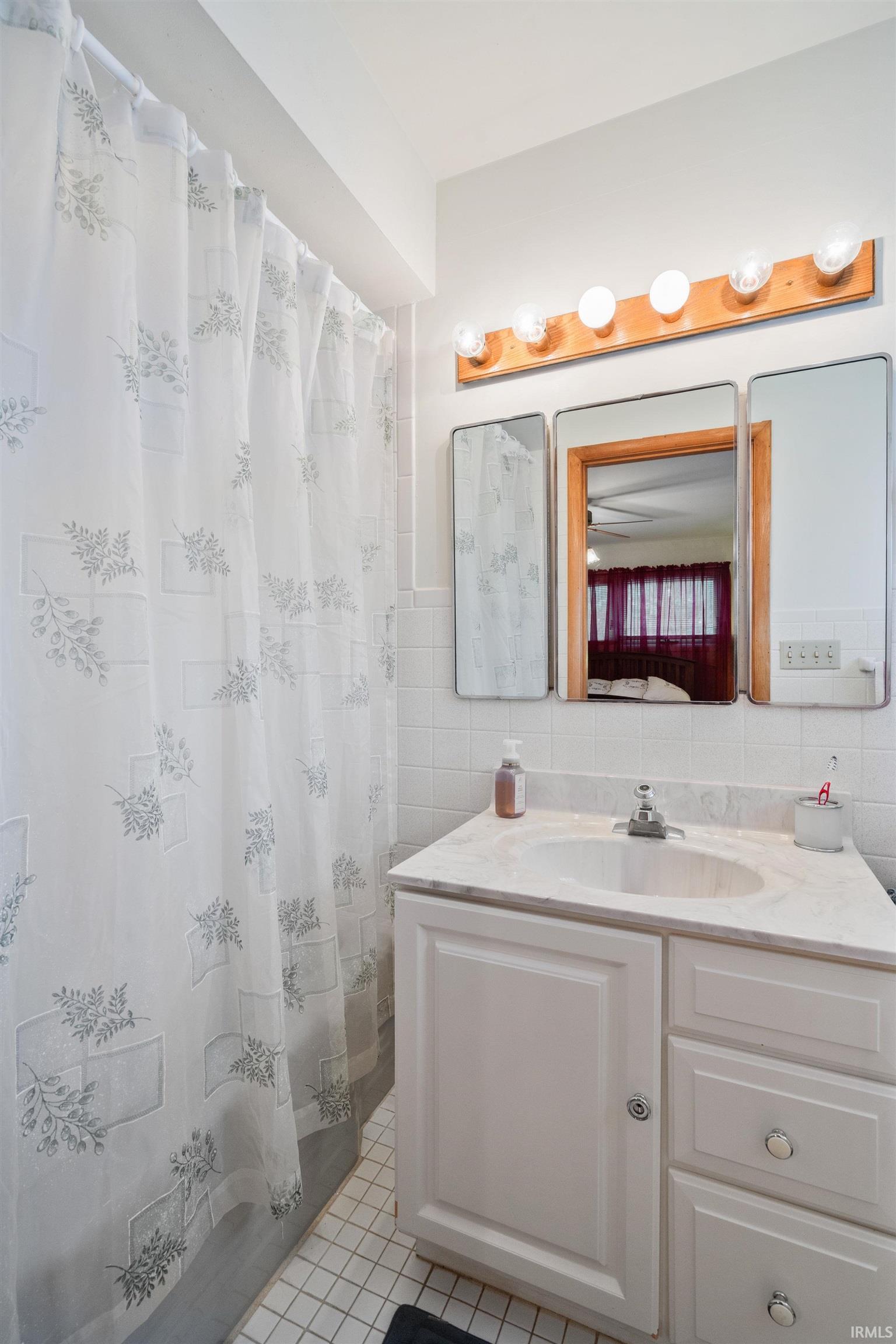 3030 Albright Road Kokomo, IN 46902 - Photo 20 of 29 Gallery Image 20