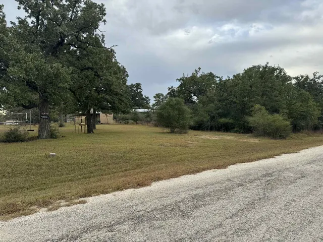 a view of outdoor space with green space