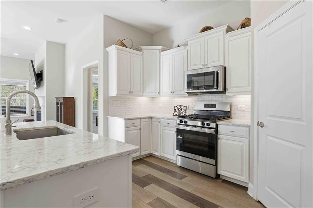 13 Homestead Crossing Hiram, GA 30141 - Photo 10 of 36