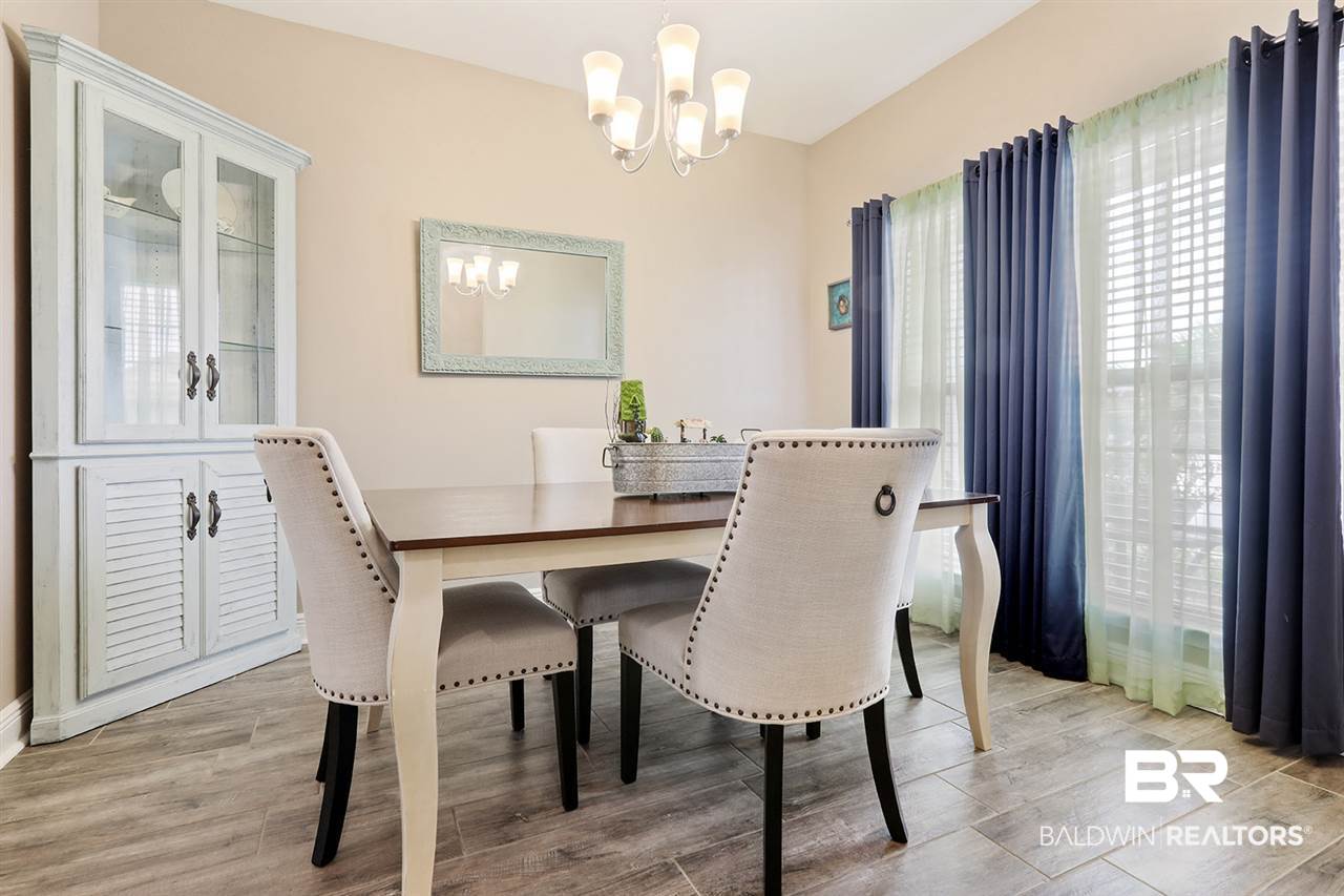 1732 Covington Lane Foley, AL 36535 - Photo 2 of 13 Gallery Image 2