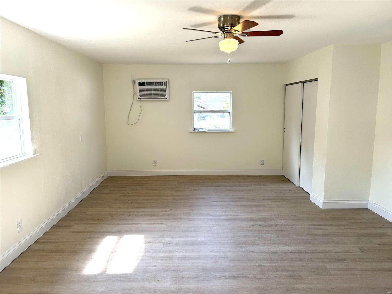 635 Royal Heights Road Belleville, IL 62226 - Photo 8 of 15 Gallery Image 8