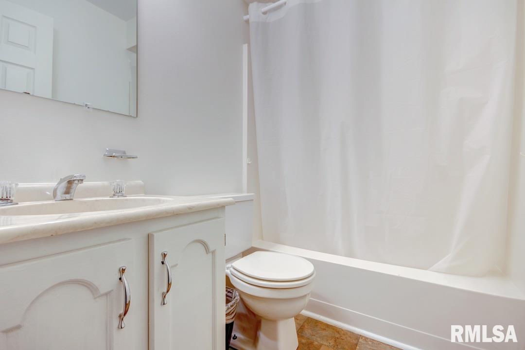 32 Trailridge Lane Springfield, IL 62704 - Photo 19 of 29 Gallery Image 19