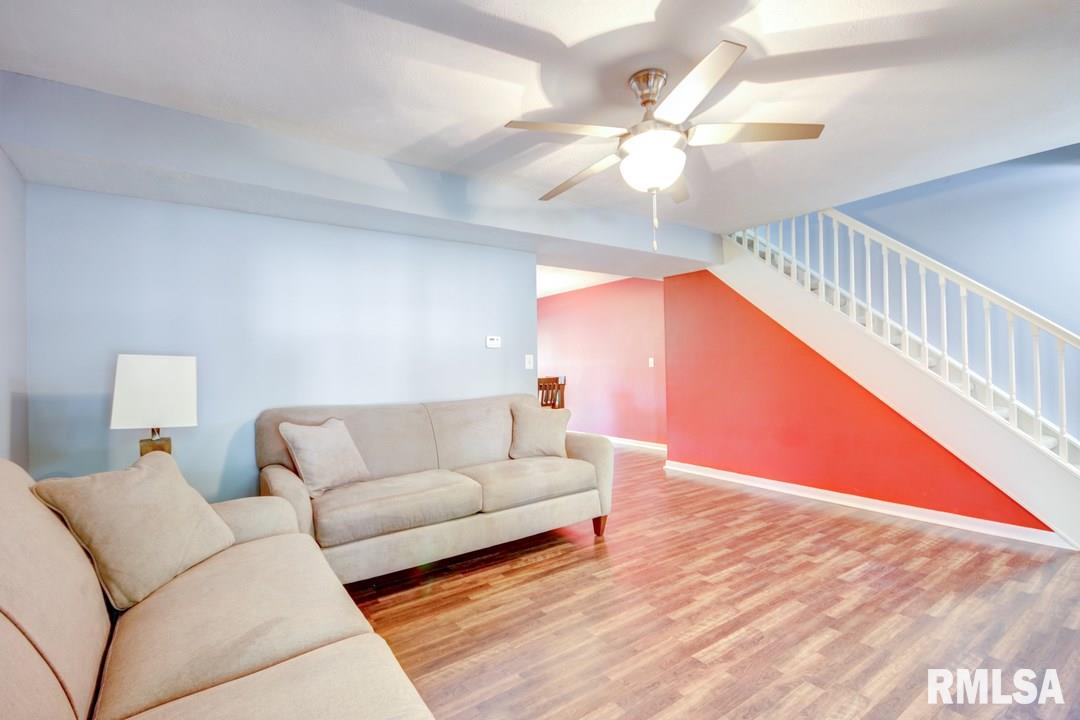 32 Trailridge Lane Springfield, IL 62704 - Photo 4 of 29 Gallery Image 4
