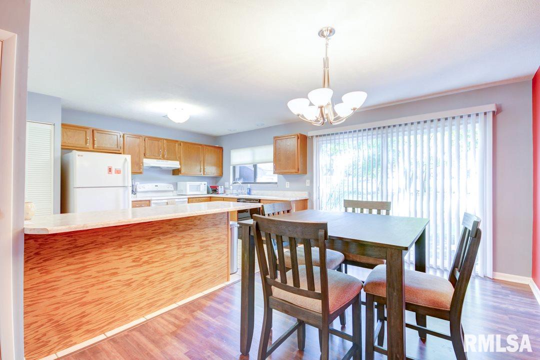 32 Trailridge Lane Springfield, IL 62704 - Photo 9 of 29 Gallery Image 9