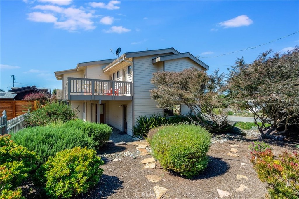 390 Lampton Street Cambria, CA 93428 - Photo 57 of 68