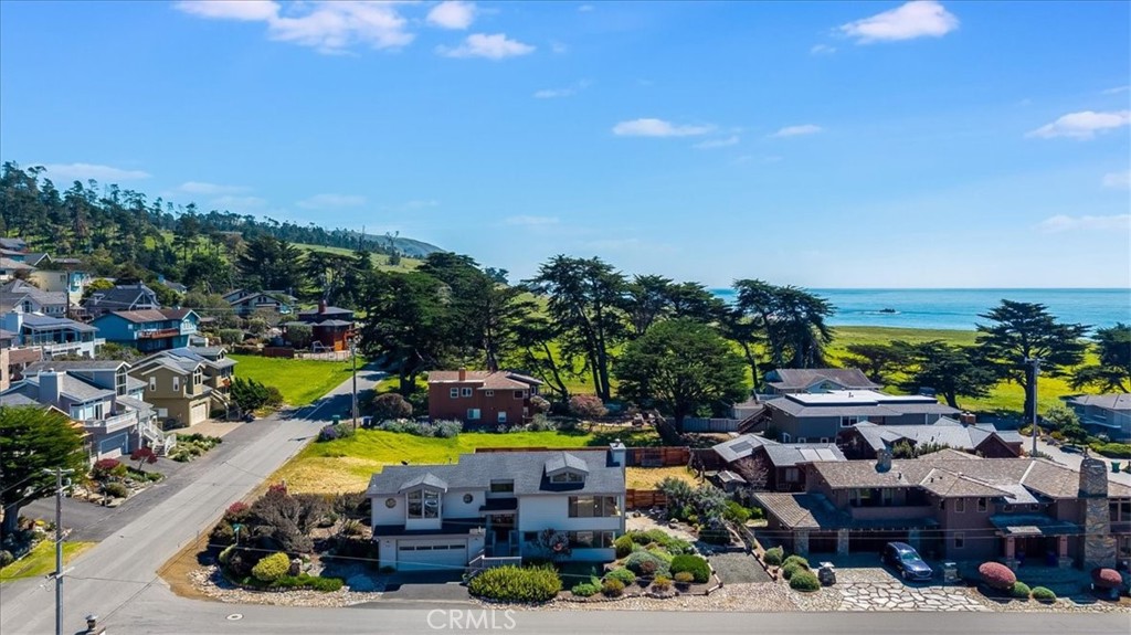 390 Lampton Street Cambria, CA 93428 - Photo 63 of 68