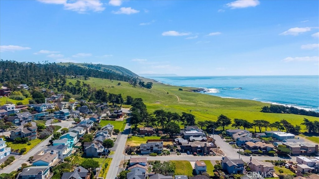 390 Lampton Street Cambria, CA 93428 - Photo 64 of 68