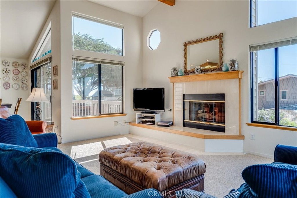 390 Lampton Street Cambria, CA 93428 - Photo 9 of 68
