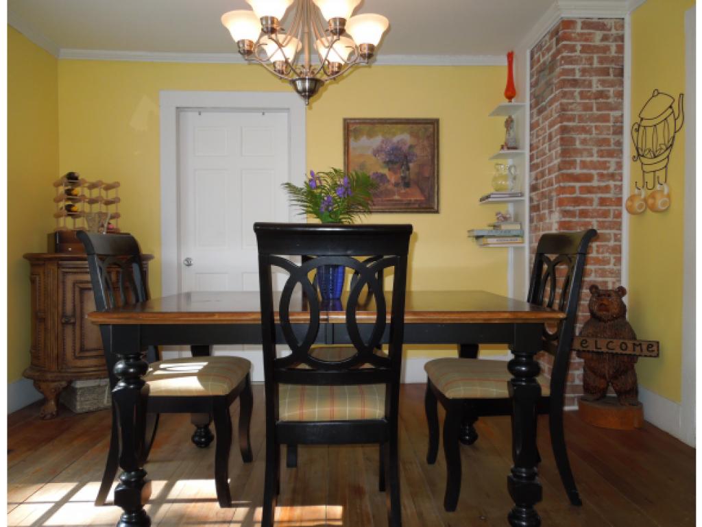 249 Terounzo Road Pittsford, VT 05763 - Photo 4 of 20