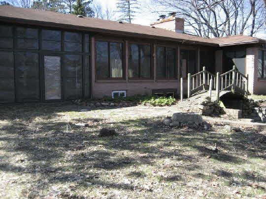 7159 Bergstrom Road Rockford, IL 61101 - Photo 9 of 11 Gallery Image 9