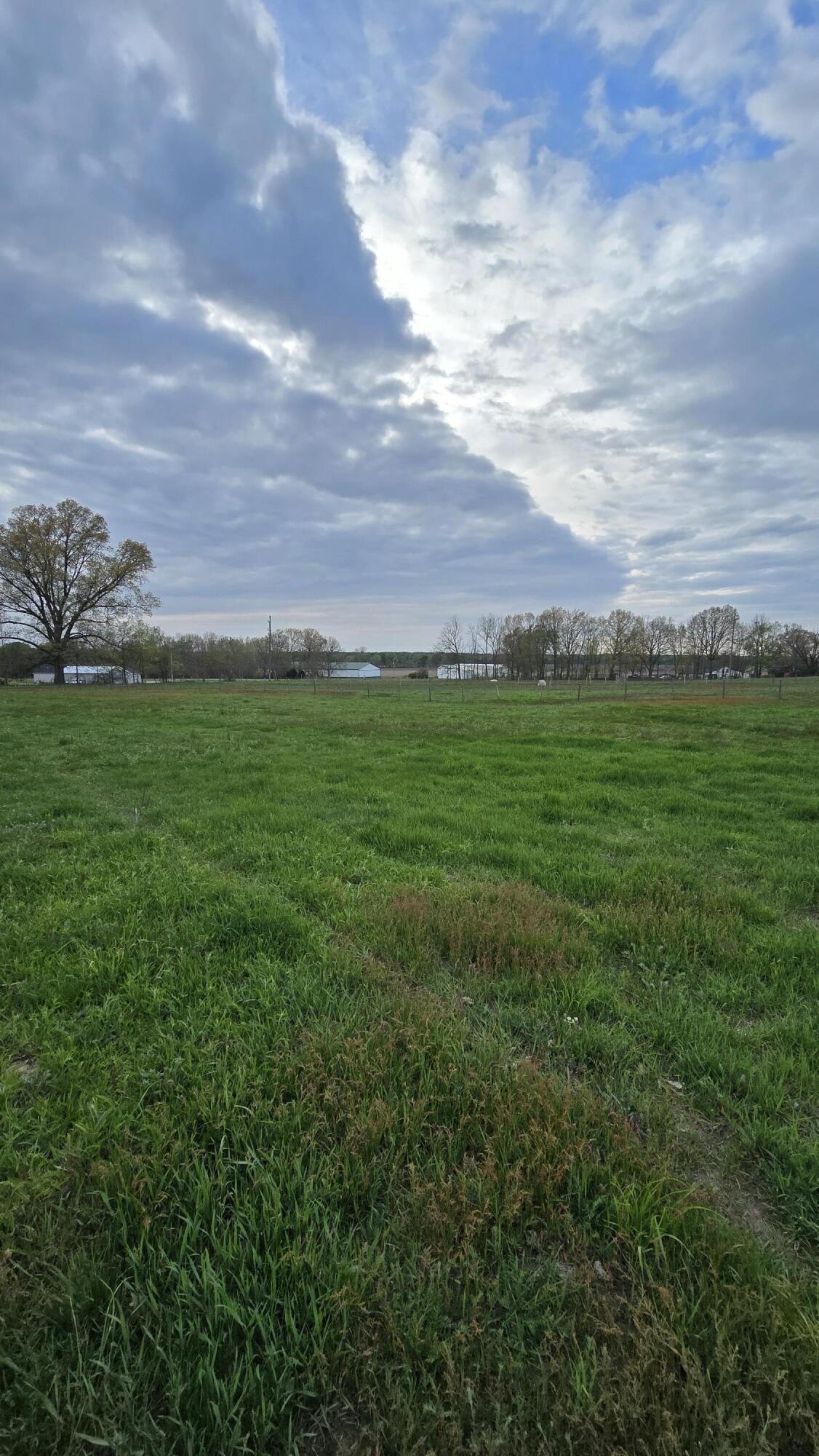690 Pierce Road Plainwell, MI 49080 - Photo 14 of 70 20260506_192929