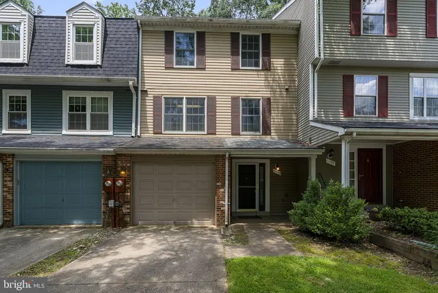 $460,000 | 11705 Lone Tree Court, Columbia, MD 21044