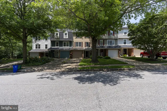 $460,000 | 11705 Lone Tree Court, Columbia, MD 21044