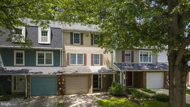 $460,000 | 11705 Lone Tree Court, Columbia, MD 21044