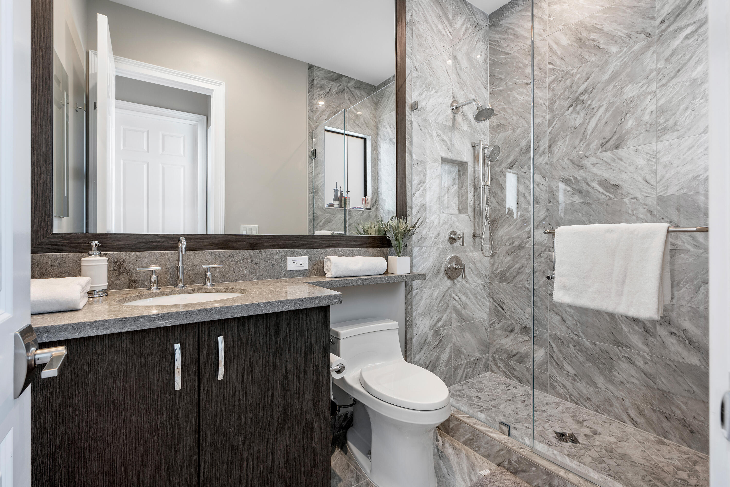 8992 Chauvet Way Boca Raton, FL 33496 - Photo 39 of 63 028-8992ChauvetWay-BocaRaton-FL-33496-FU