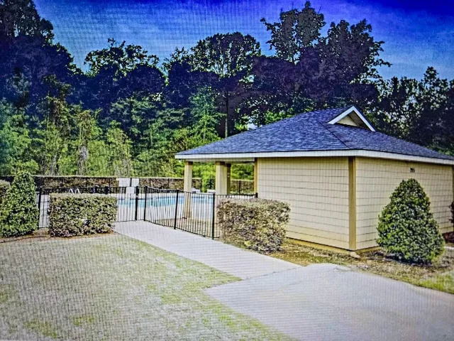 $450,000 | 430 Wolfbend Road, Woodruff, SC 29388