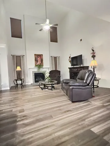 $450,000 | 430 Wolfbend Road, Woodruff, SC 29388