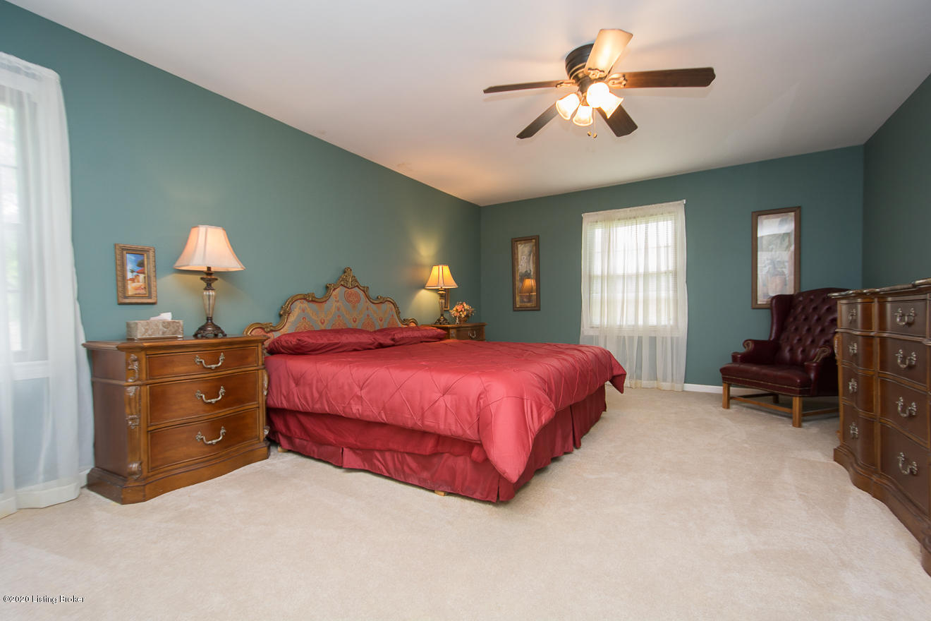 15011 Bircham Road Louisville, KY 40245 - Photo 33 of 79 Spacious Master