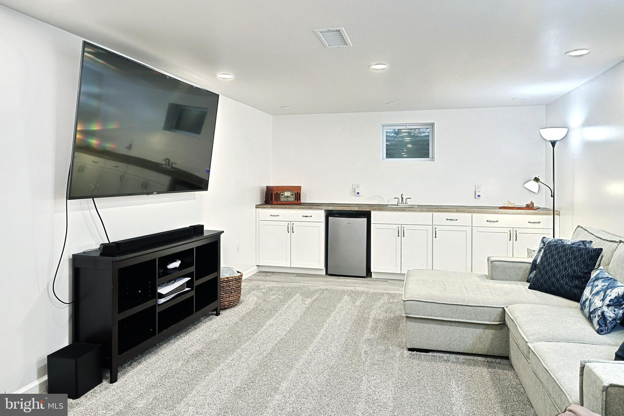 3315 Edenbridge Road York, PA 17402 - Photo 24 of 44 Gallery Image 24