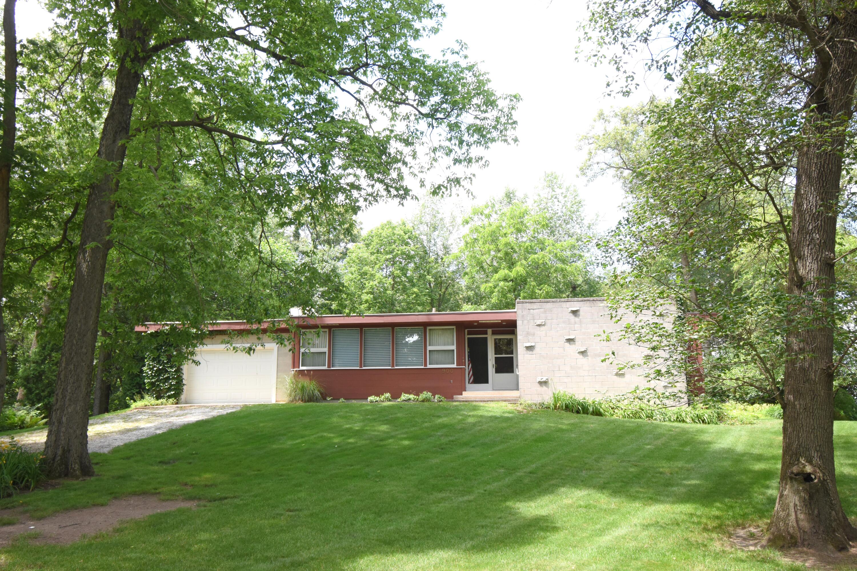 900 Winding Road Rensselaer, IN 47978 - Photo 5 of 56 3000x2000