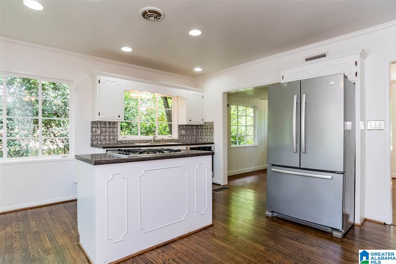 133 Rockaway Road Birmingham, AL 35209 - Photo 11 of 35