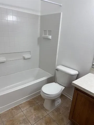 $234,900 | 15635 Stable Run Drive, Spring Hill, FL 34610