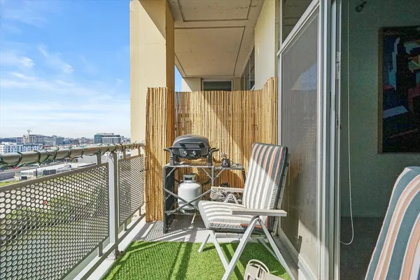 $3,600 | 700 North Larrabee Street, Unit 1010, Chicago, IL 60654