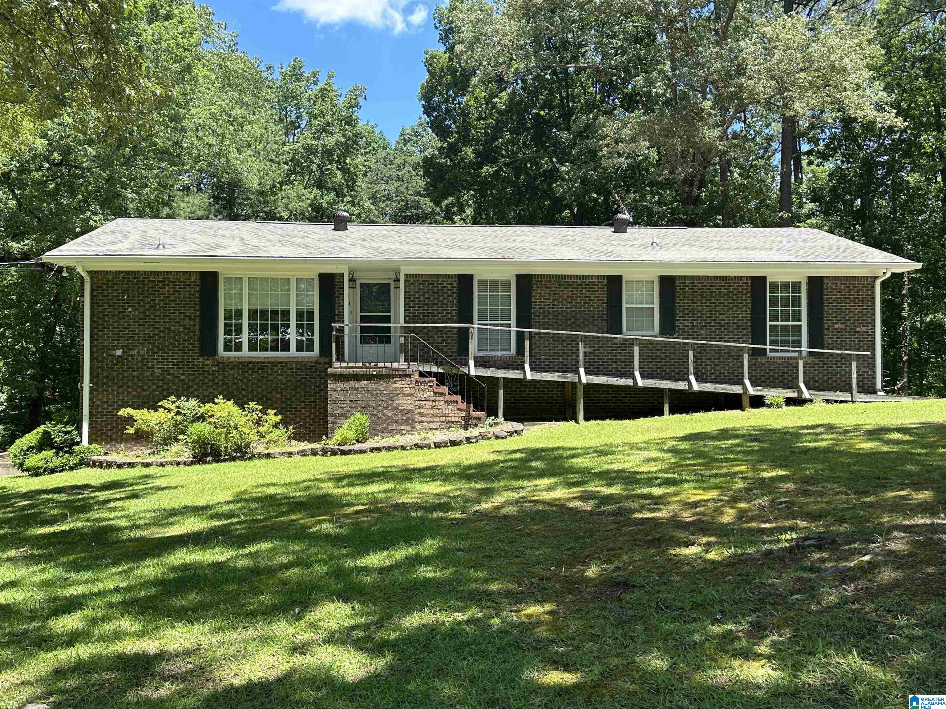 1016 Lakeside Drive McCalla, AL 35111 - Photo 2 of 26