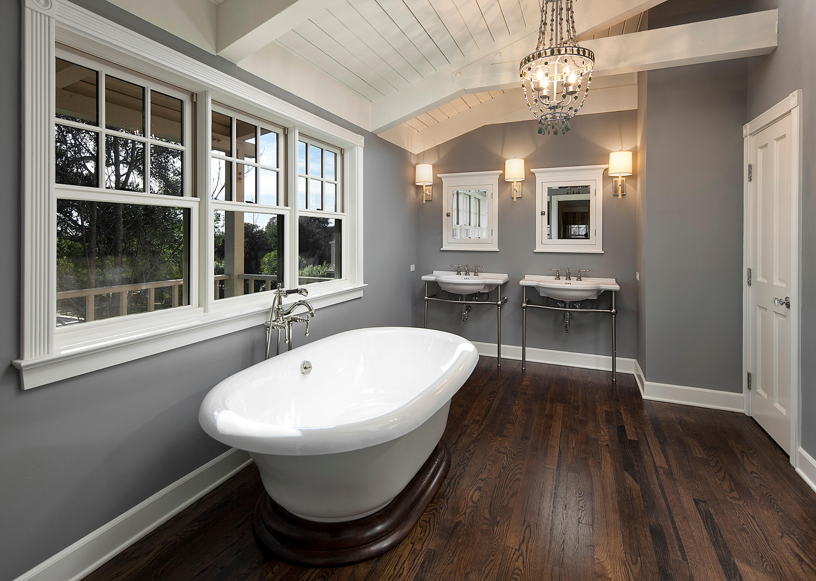 2225 Feather Hill Road Montecito, CA 93108 - Photo 12 of 15 Guest Bath