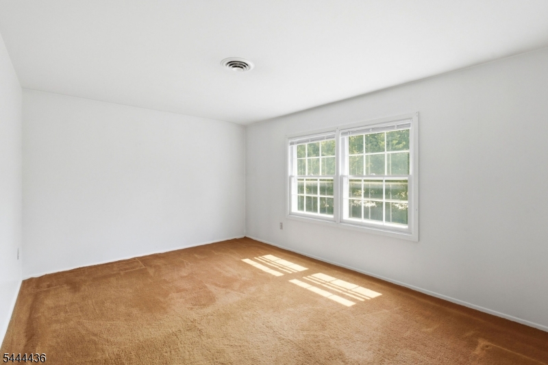 23 Sweetbriar Road Somerset, NJ 08873 - Photo 34 of 49