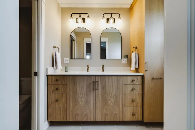 $875,000 | 2876 Wildflower Lane Southwest, Rochester, MN 55902