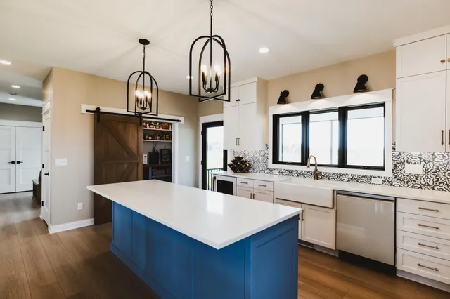 $875,000 | 2876 Wildflower Lane Southwest, Rochester, MN 55902