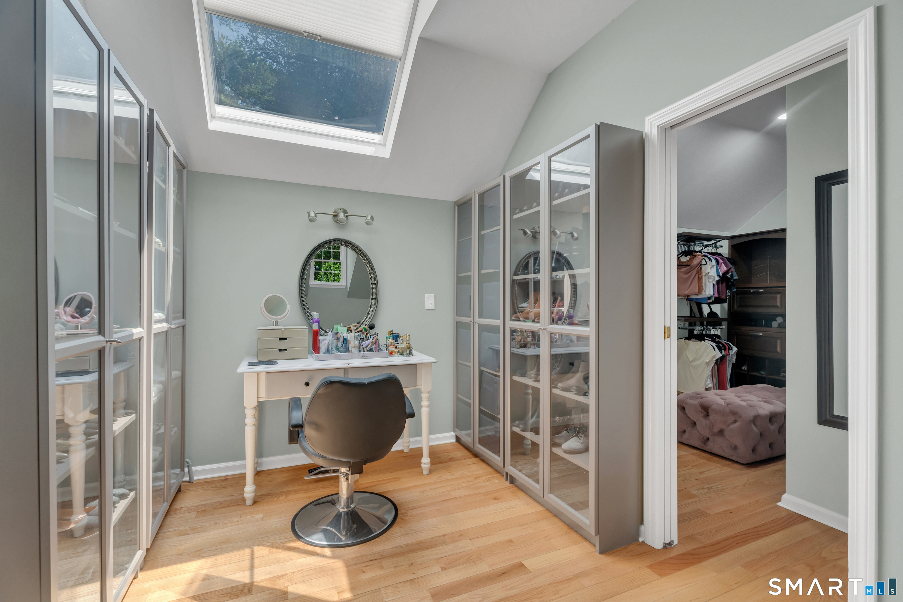 141 Putting Green Road Trumbull, CT 06611 - Photo 21 of 40