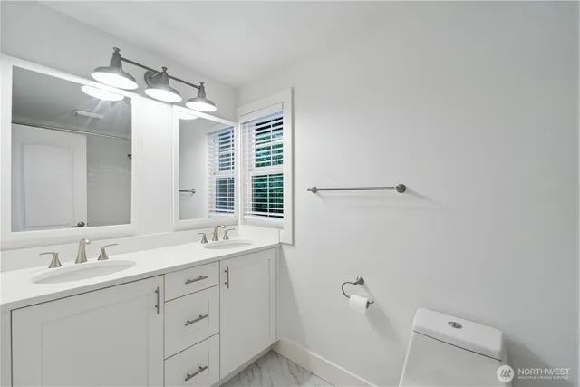 $3,800 | 16525 Northeast 28th Street, Bellevue, WA 98008